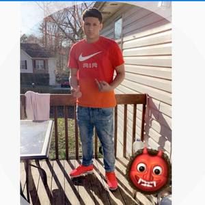 Meet your Posher, José